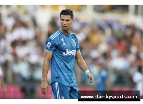 巴黎圣日耳曼宣布签下意甲球队尤文图斯前锋C罗